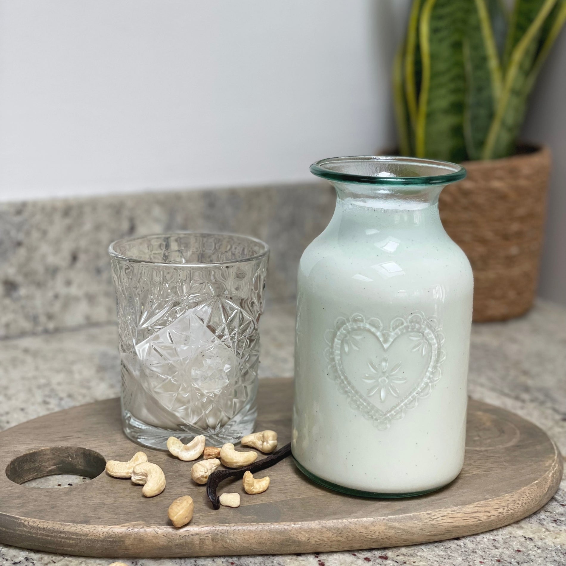 Vanilla Cashew Mylk